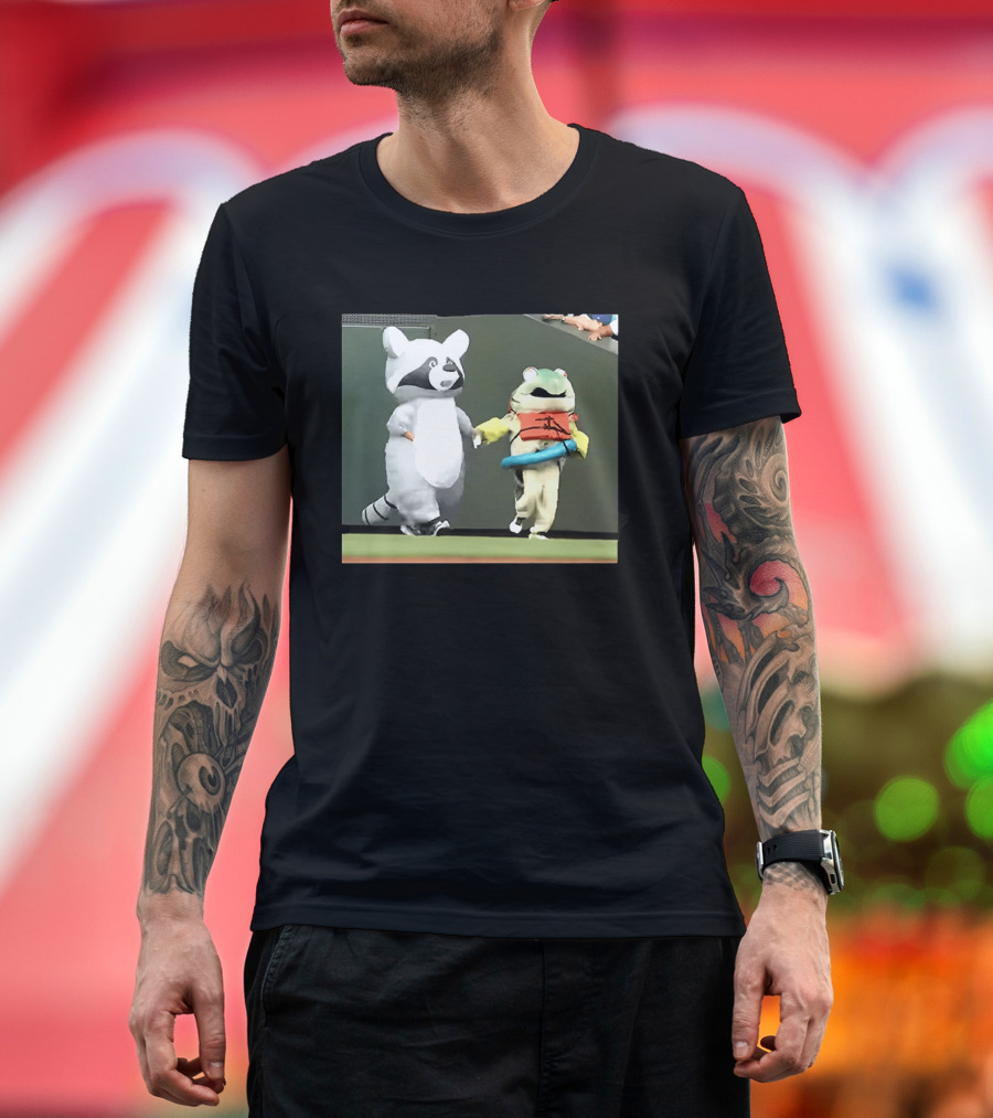 Seattle Mariners Mascots Jimothy Vs Humpy Salmon Running Event T-Shirt