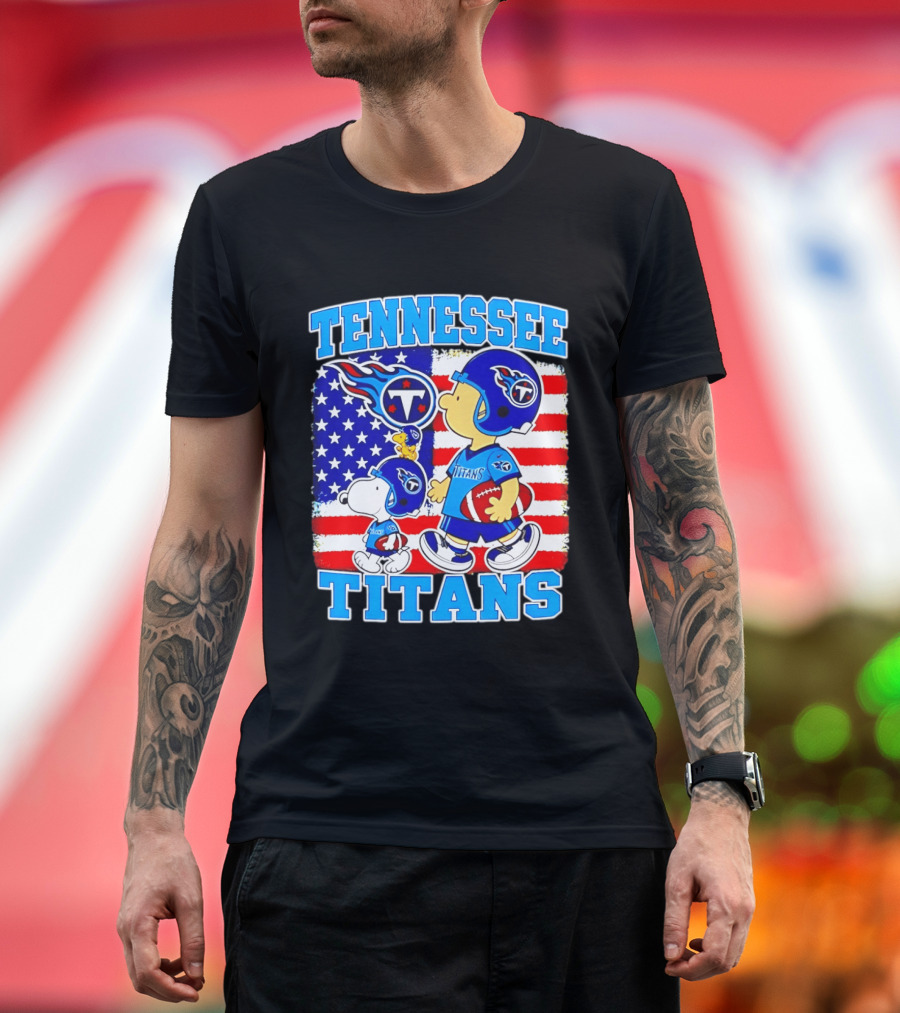 Tennessee Titans Snoopy Woodstock American Flag NFL Football 2026 T-Shirt