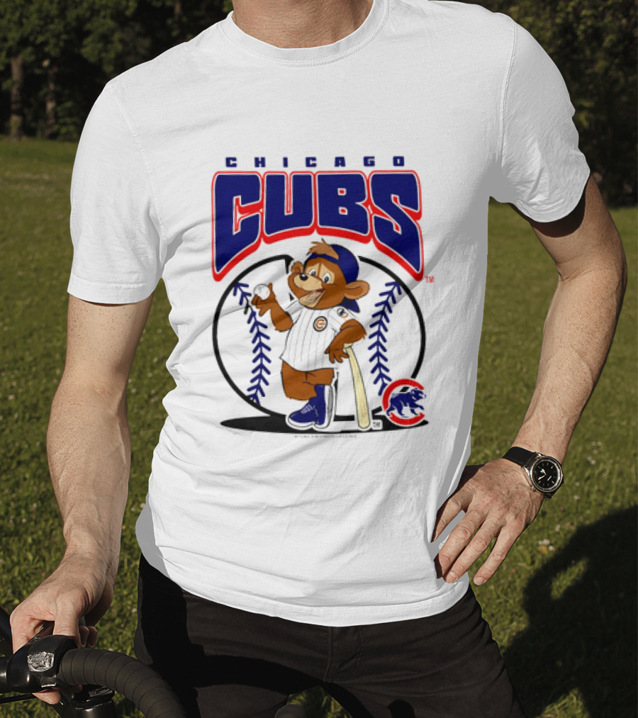 Chicago Cubs MLB 2026 Mania Bear Character Baseball Bat T-Shirt