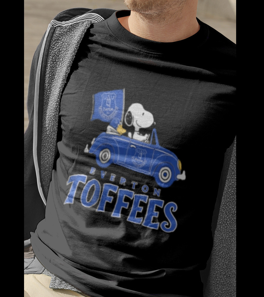 Everton Toffees Snoopy And Woodstock Driving With Flag T-Shirt