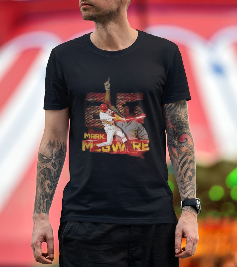 Mark McGwire Baseball Dynamic Red Lightning Swing T-Shirt