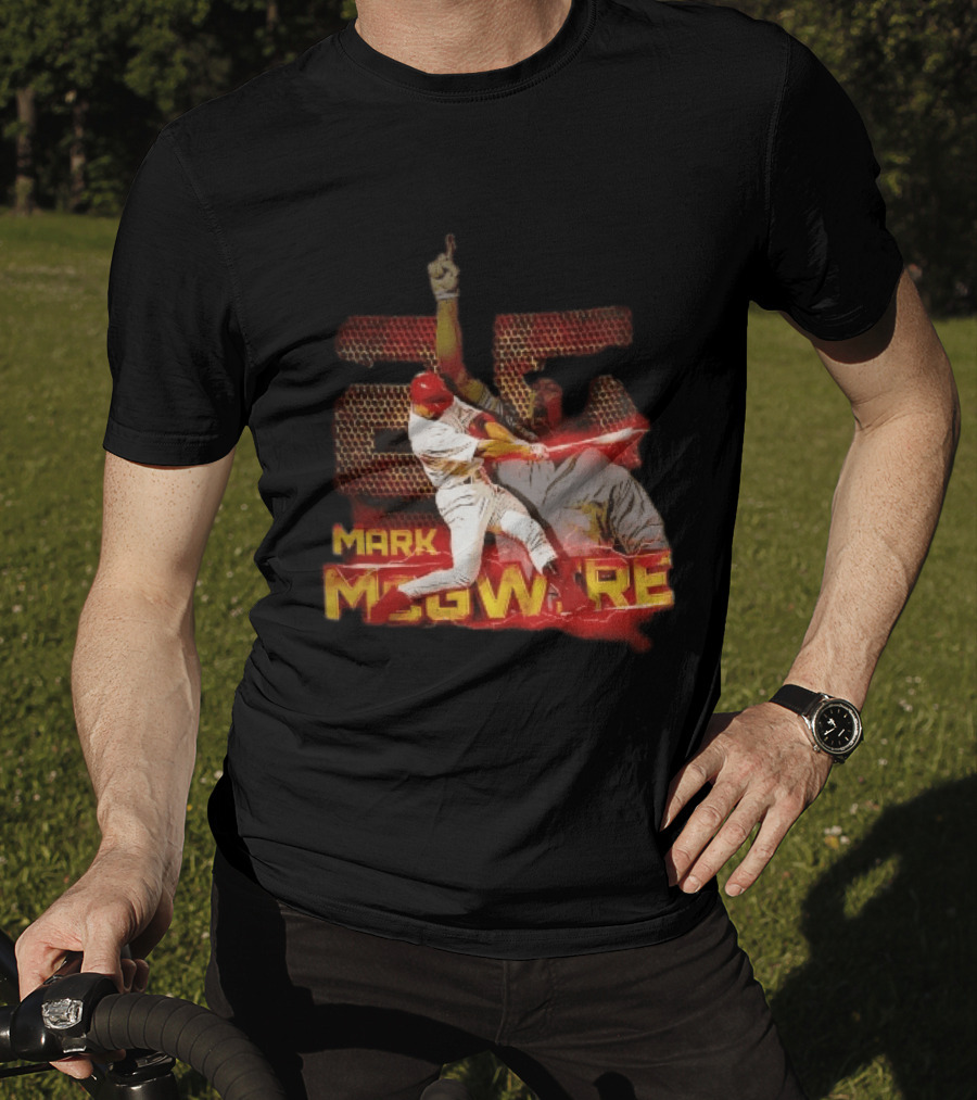 Mark McGwire Baseball Dynamic Red Lightning Swing T-Shirt