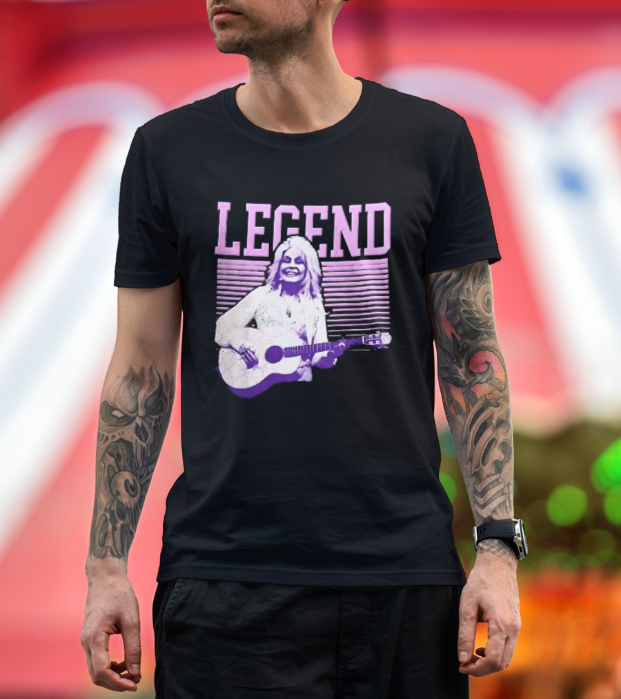 Legendary Female Country Singer Acoustic Guitar Pink Halftone Stripes T-Shirt