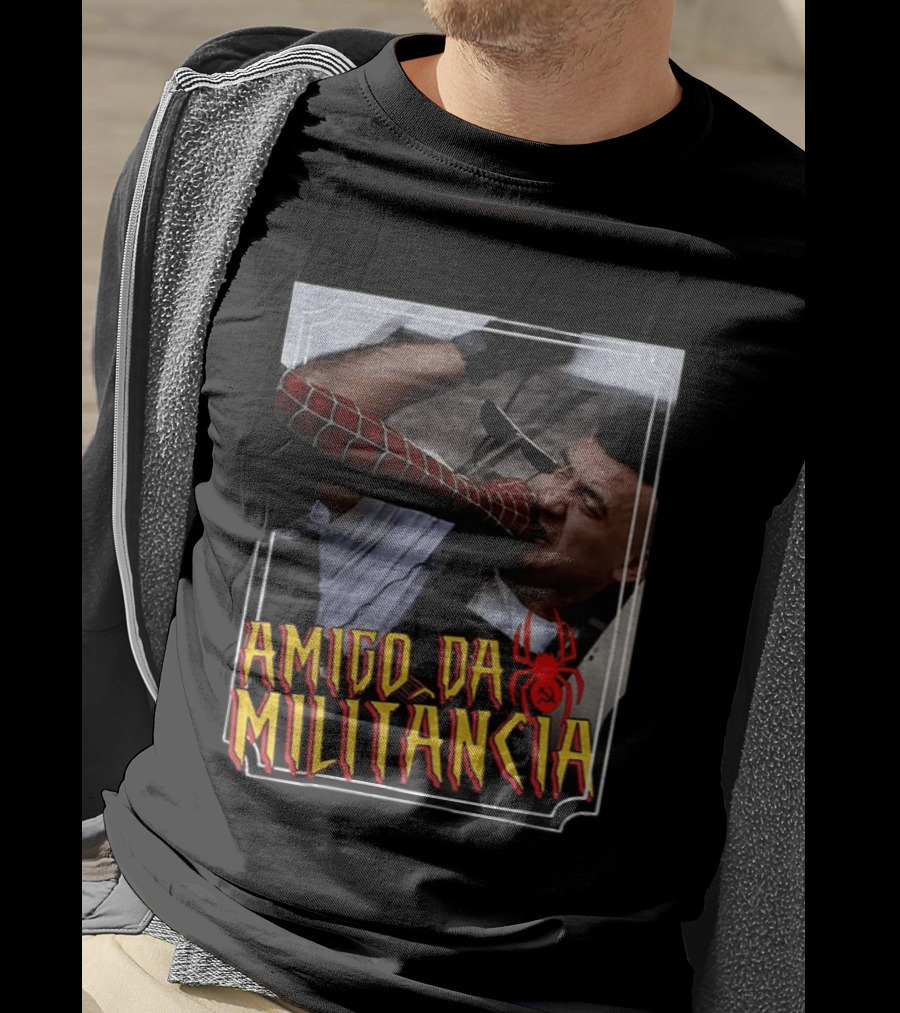 Amigo Da Militância Spider Man Punching T-Shirt
