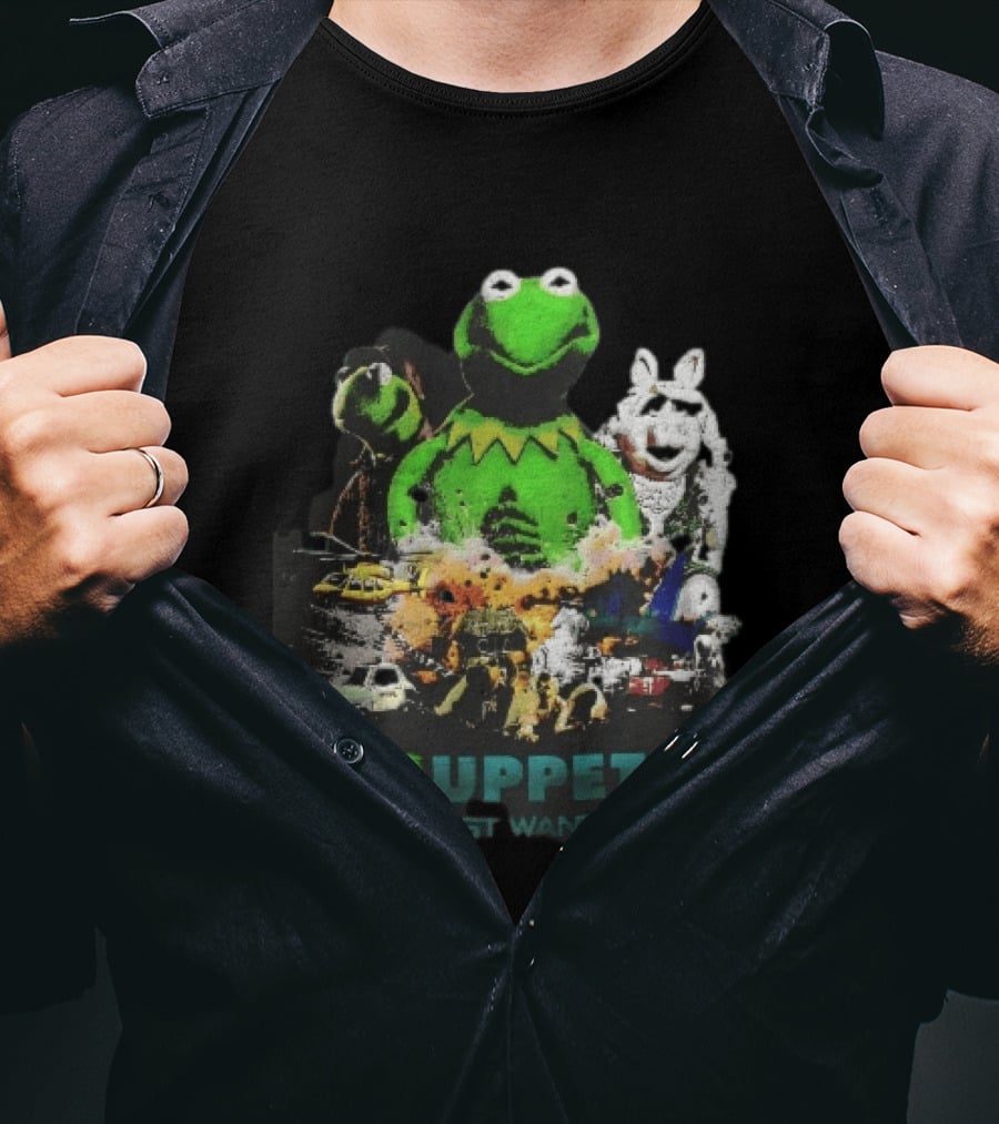 Muppets Most Wanted Kermit Frog Miss Piggy Explosion Helicopter Collage T-Shirt