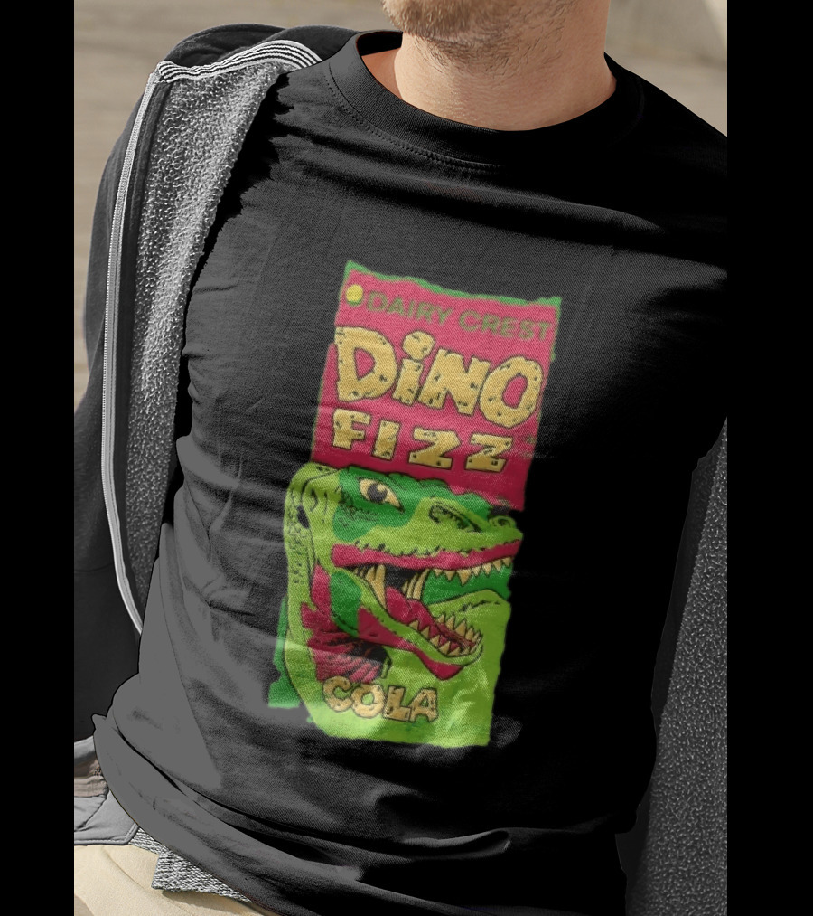 Dairy Crest Dino Fizz Cola Green Dinosaur Open Mouth Red T-Shirt
