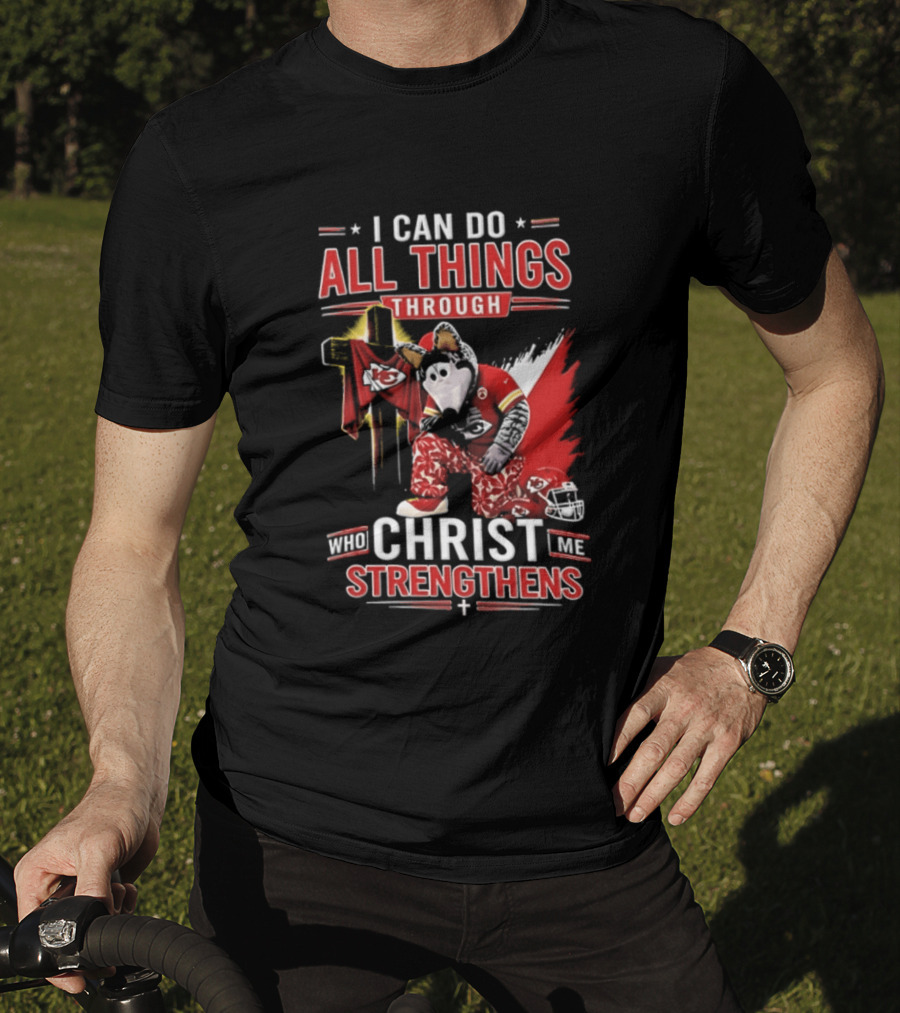 I Can Do All Things Through Christ Who Strengthens Me Kansas City Chiefs Football Player Kneeling Prayer Cross T-Shirt