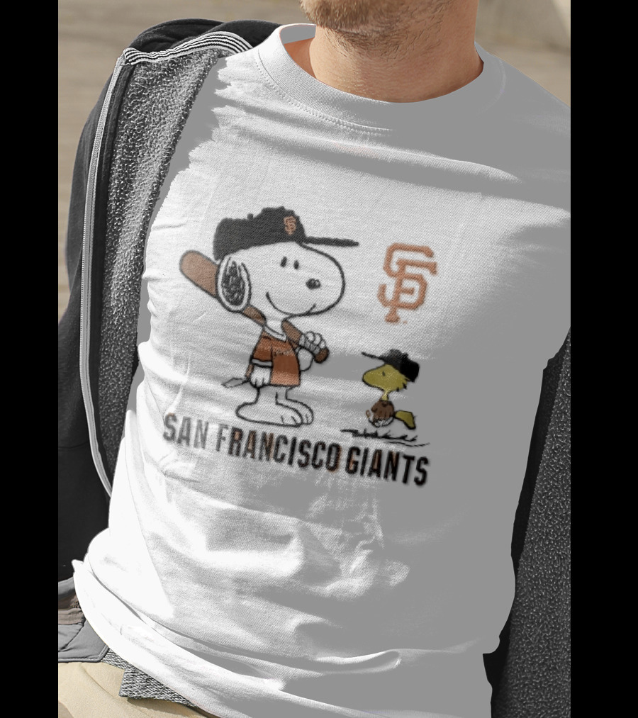 San Francisco Giants Snoopy Woodstock Cartoon Baseball MLB T-Shirt