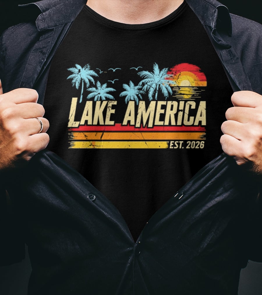 Lake America Est 2026 Tropical Vacation Sunset Palm Trees And Seagulls T-Shirt