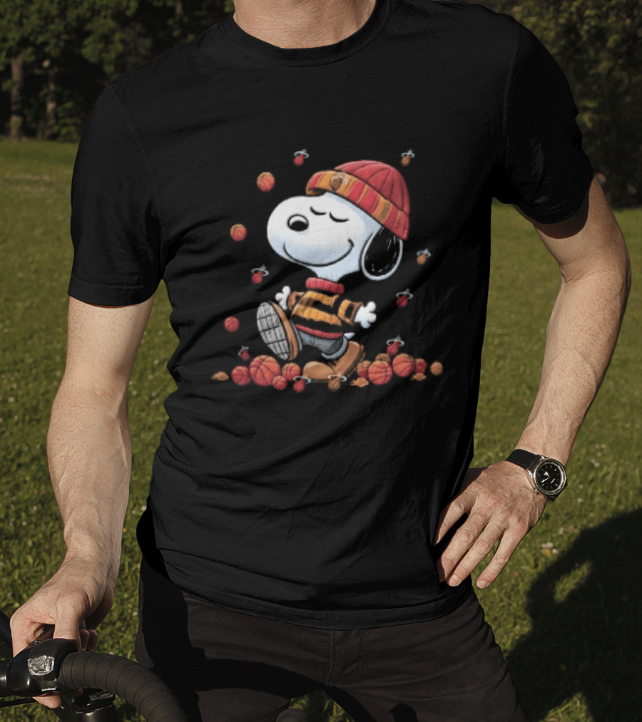 Miami Heat NBA Snoopy Walking Beanie Striped Flaming Basketballs Black T-Shirt