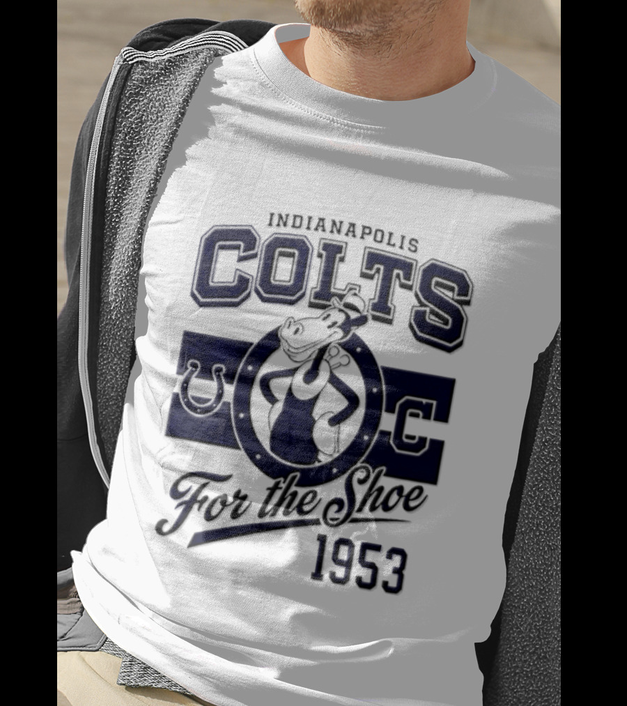 Indianapolis Colts Goofy 1953 For The Shoe T-Shirt