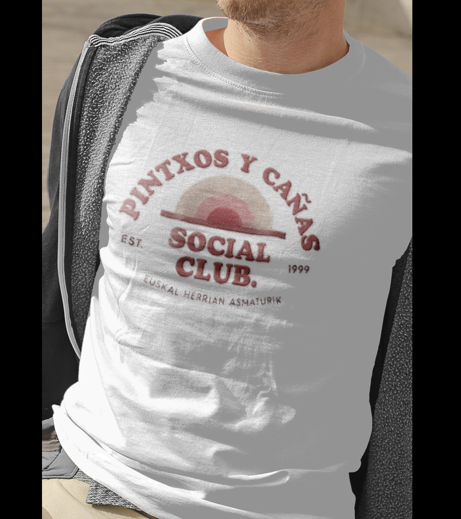 Pintxos Y Canas Social Club Est 1999 Euskal Herrian Asmaturik Sunrise Concentric Arches T-Shirt