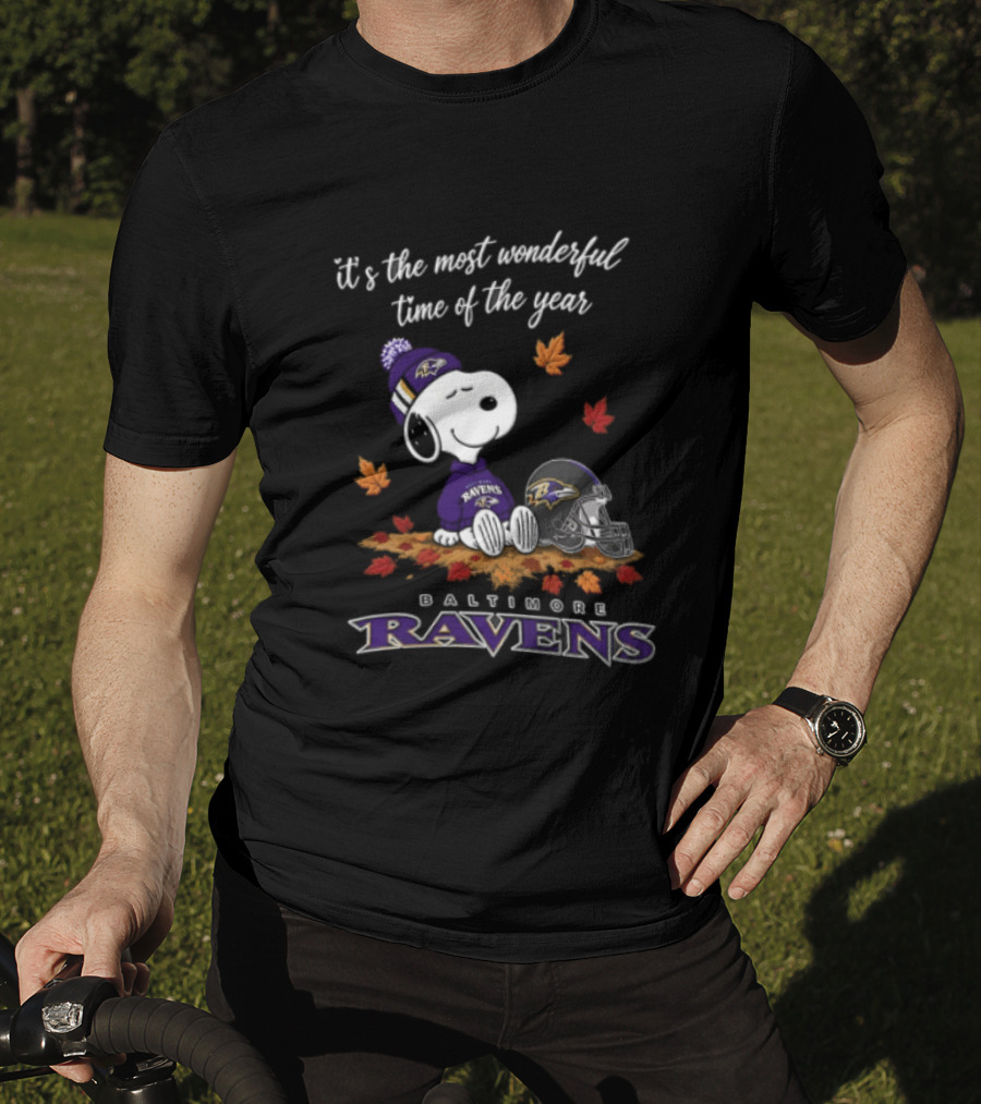 It's The Most Wonderful Time Of The Year Snoopy Baltimore Ravens Beagle Beanie Helmet Autumn Leaves T-Shirt
