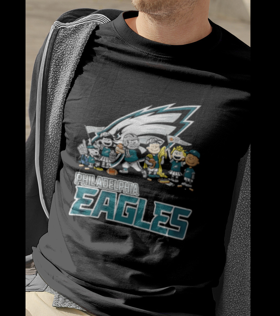 Philadelphia Eagles Charlie Brown Snoopy Cheerleaders Team T-Shirt
