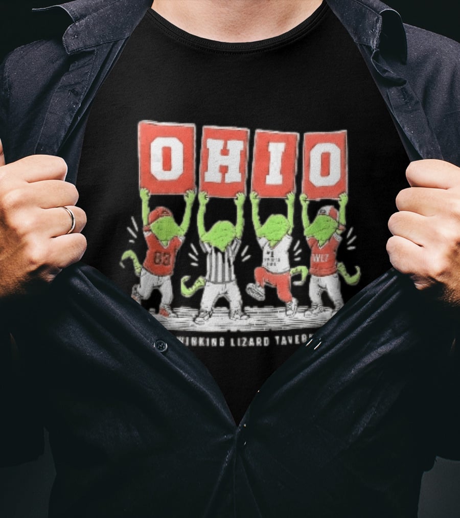 Winking Lizard Tavern Ohio 83 WLT Four Cartoon Green Lizards Holding OHIO Signs T-Shirt