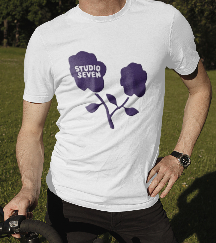 Studio Seven Hand Drawn Purple Flowers Stem Leaves T-Shirt