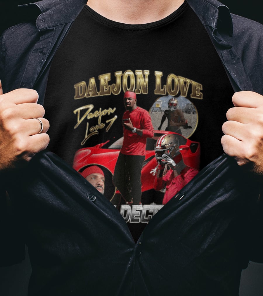 Daejon Love Wide Deceiver Red Car Helmet Bold Look T-Shirt