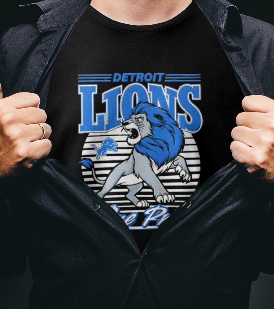 Detroit Lions One Pride Roaring Lion Fan T-Shirt