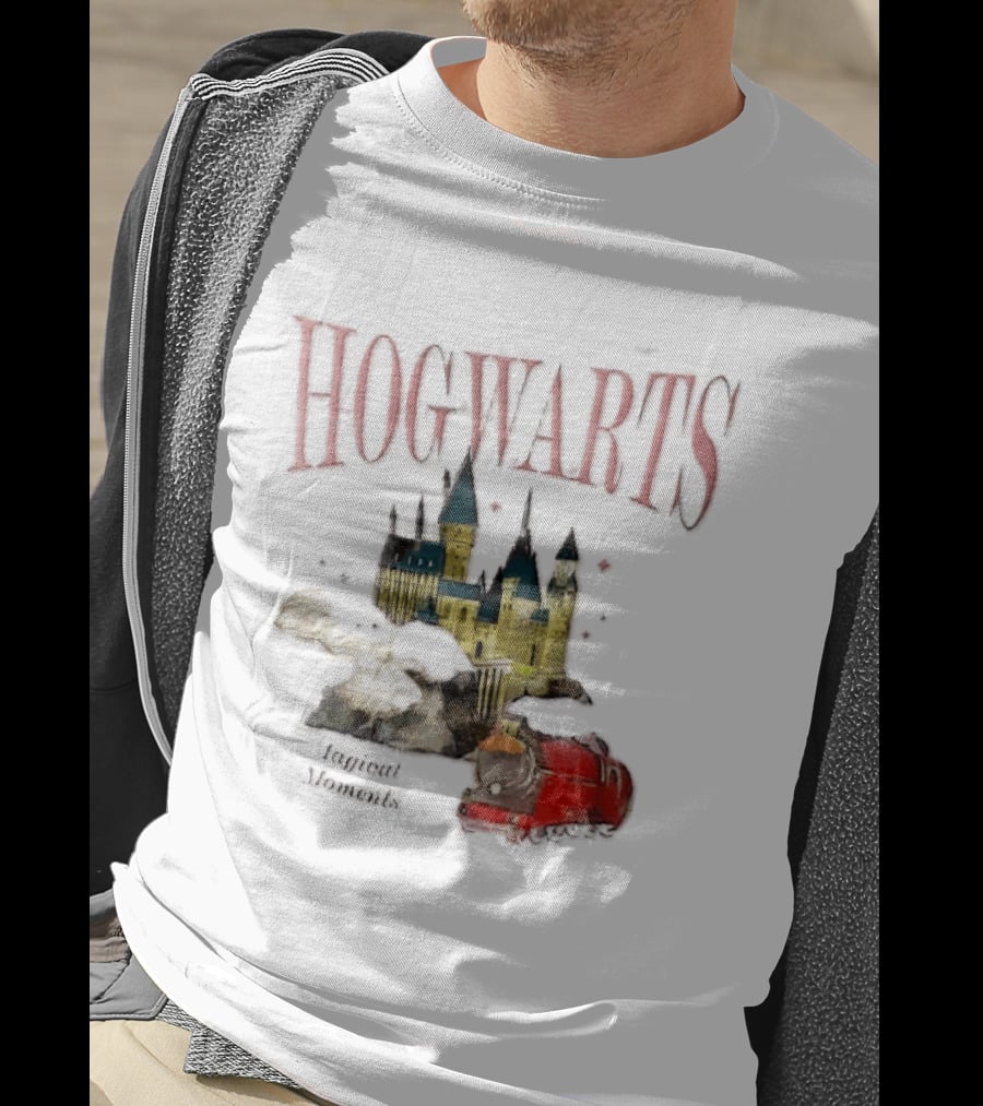 Hogwarts Castle Red Express Steam Train Magical Moments Hedwig Snowy Owl Watercolor T-Shirt