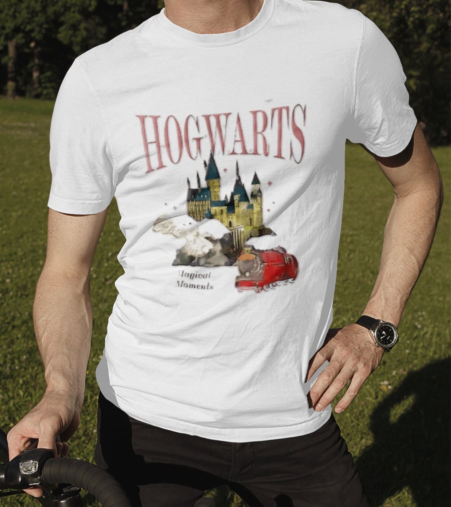 Hogwarts Castle Red Express Steam Train Magical Moments Hedwig Snowy Owl Watercolor T-Shirt