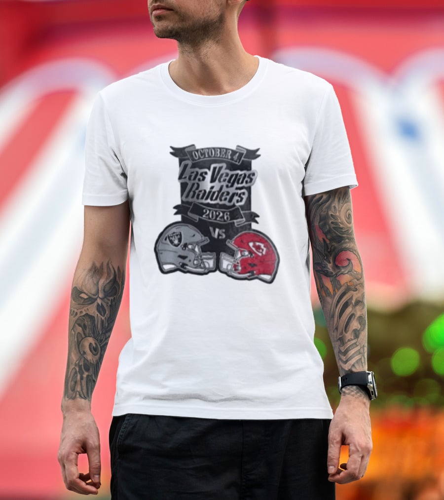 Las Vegas Raiders Vs 2026 October 4 Red Silver Opposing Football Helmets T-Shirt