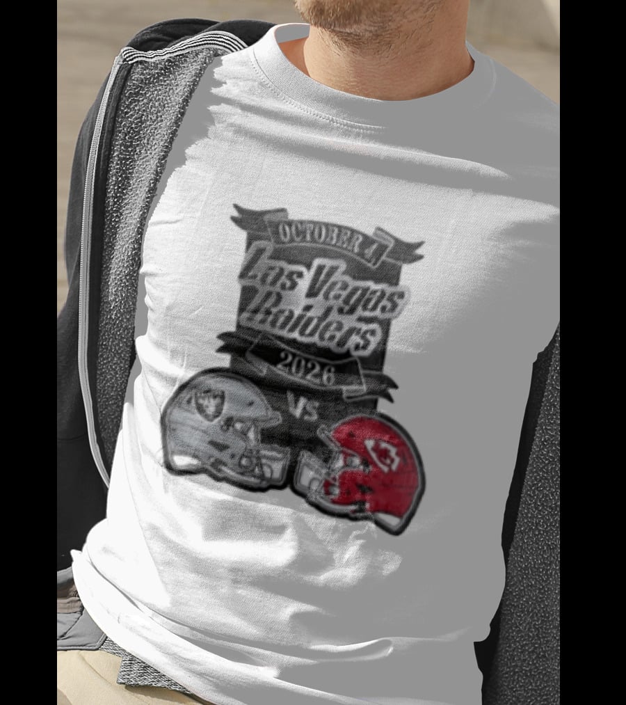 Las Vegas Raiders Vs 2026 October 4 Red Silver Opposing Football Helmets T-Shirt