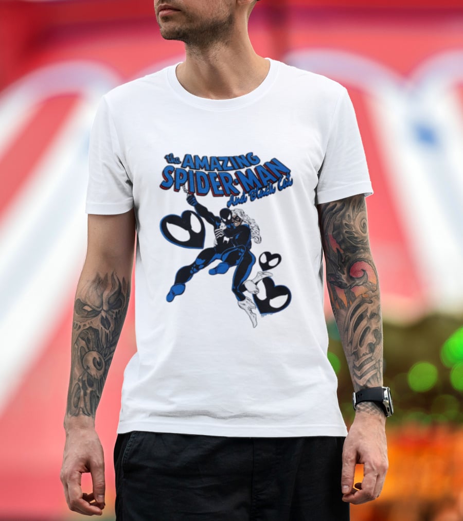 The Amazing Spider Man Hugs Black Cat With Hearts T-Shirt