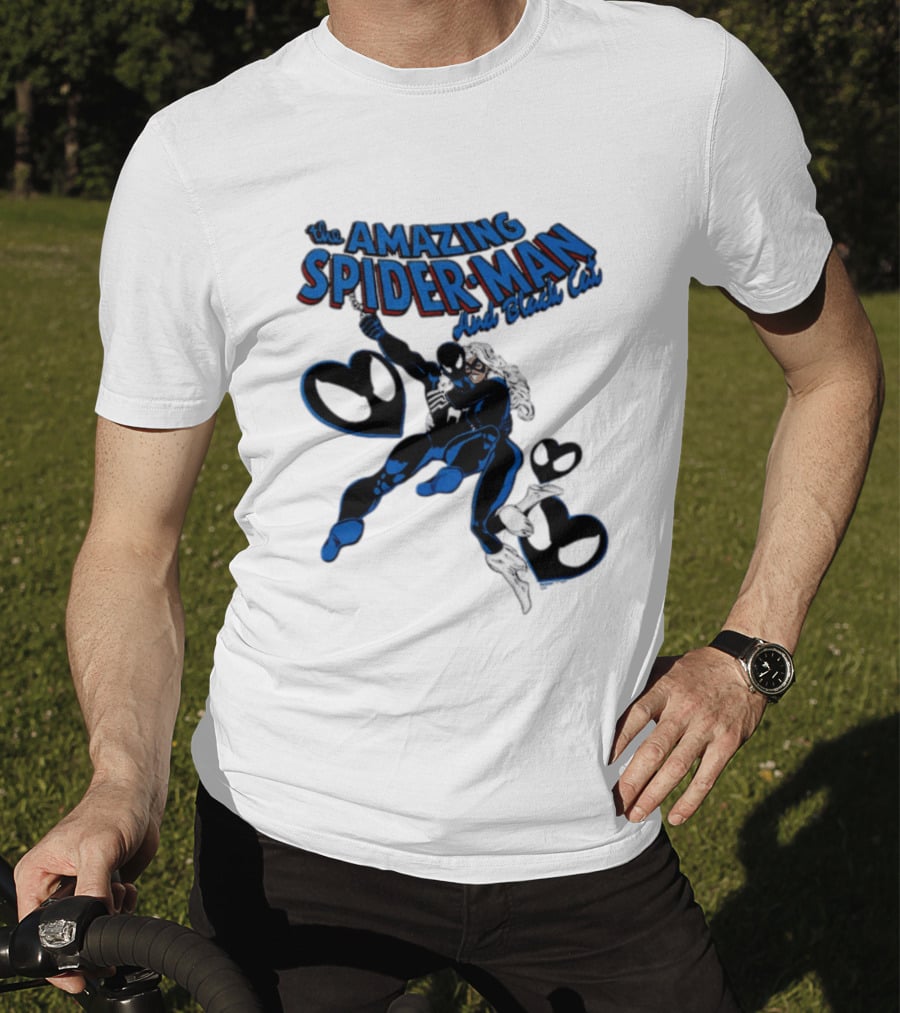 The Amazing Spider Man Hugs Black Cat With Hearts T-Shirt