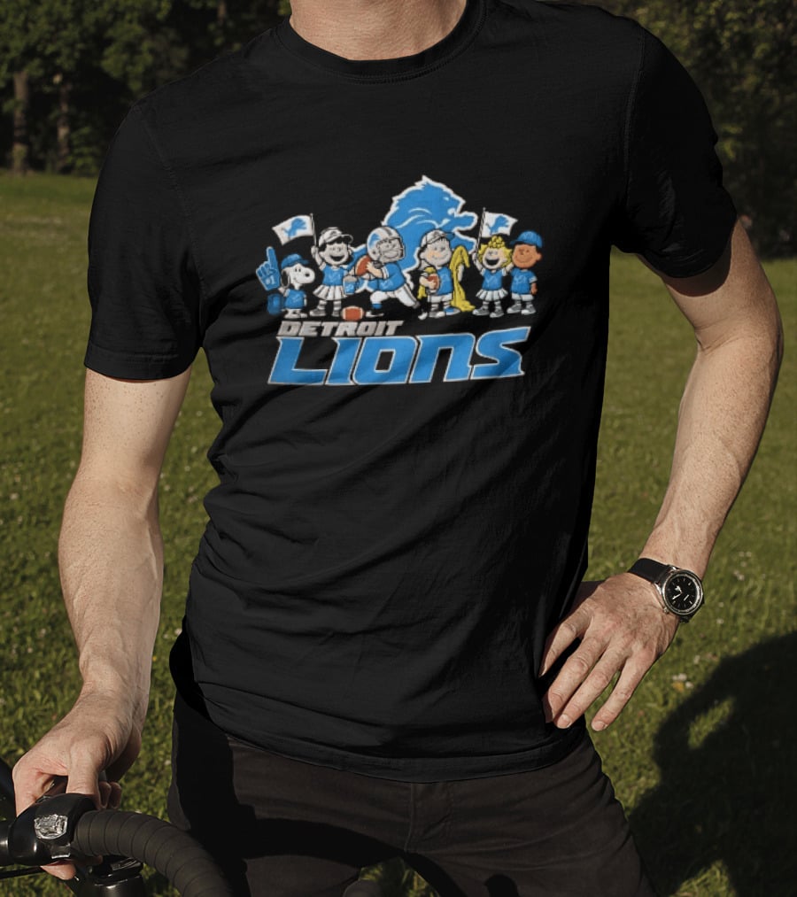 Detroit Lions Noel Peanuts Characters Christmas Football Celebration T-Shirt