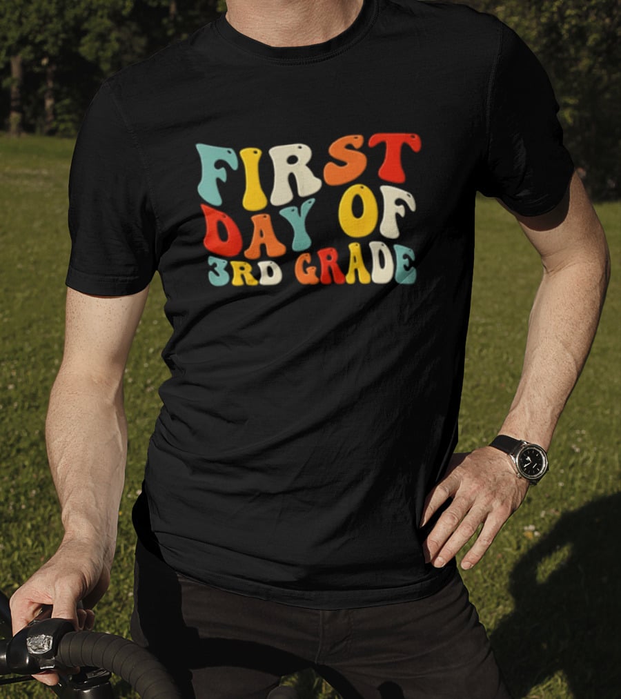 Groovy Colorful First Day Of 3rd Grade T-Shirt