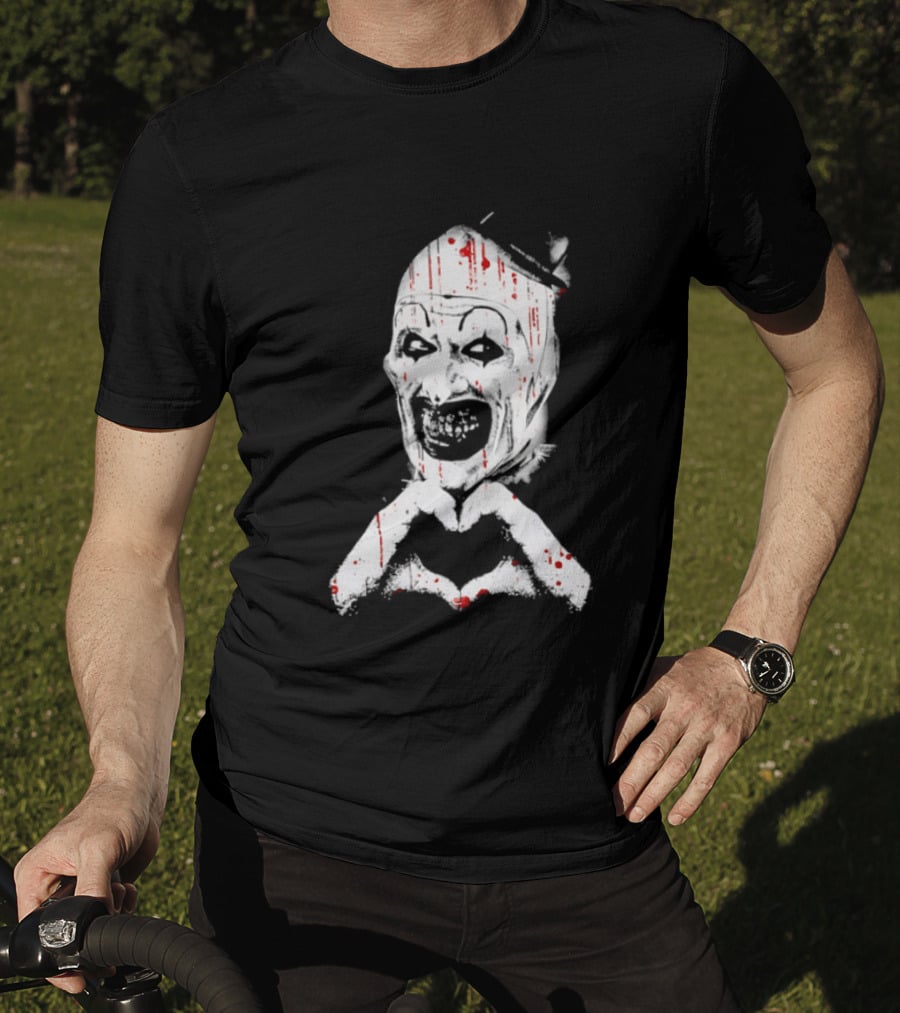 Terrifying Clown With Creepy Heart Hands And Bloody Accents T-Shirt