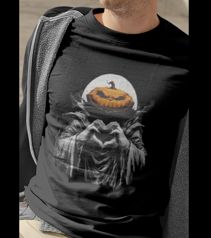 Scary Jack O Lantern Hooded Cloak Heart Hands Full Moon T-Shirt