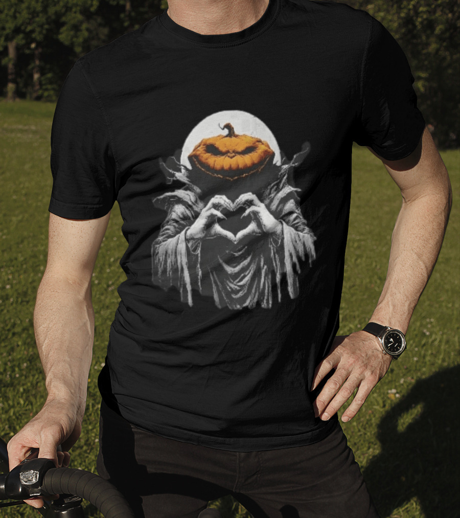 Scary Jack O Lantern Hooded Cloak Heart Hands Full Moon T-Shirt