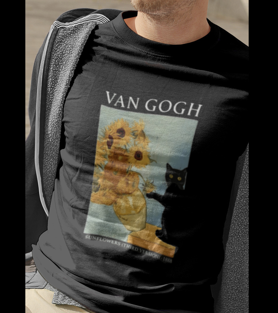 Van Gogh Sunflowers Third Version 1888 Black Cat Vase T-Shirt