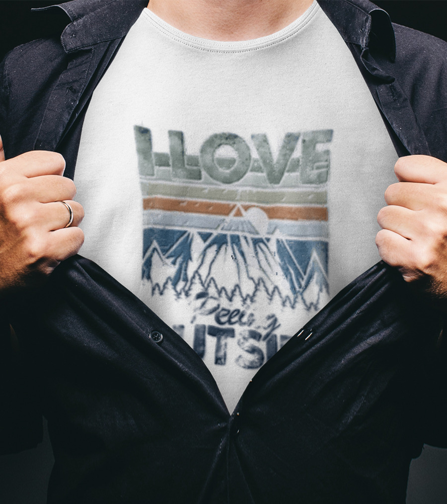 I Love Peeing Outside Mountain Sun Pine Trees T-Shirt