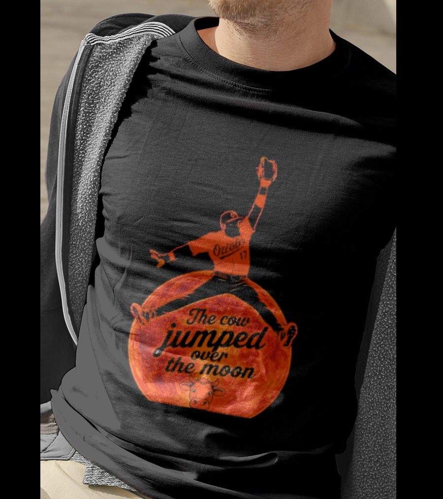 Colton Cowser The Cow Jumped Over The Moon Baseball Catcher T-Shirt