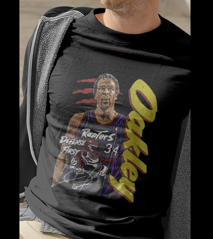 Toronto Raptors Charles Oakley Defense First Retro Halftone Red Claw Marks T-Shirt
