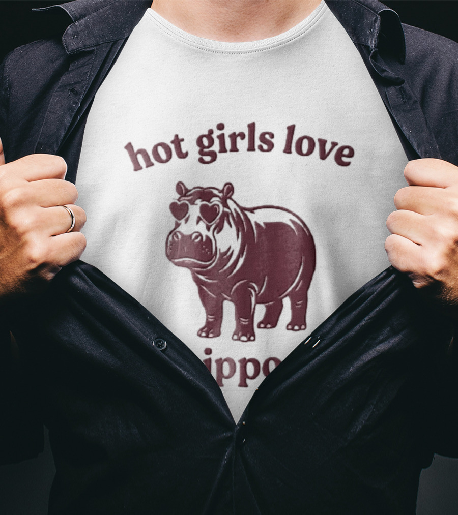Hot Girls Love Hippos With Heart Glasses T-Shirt