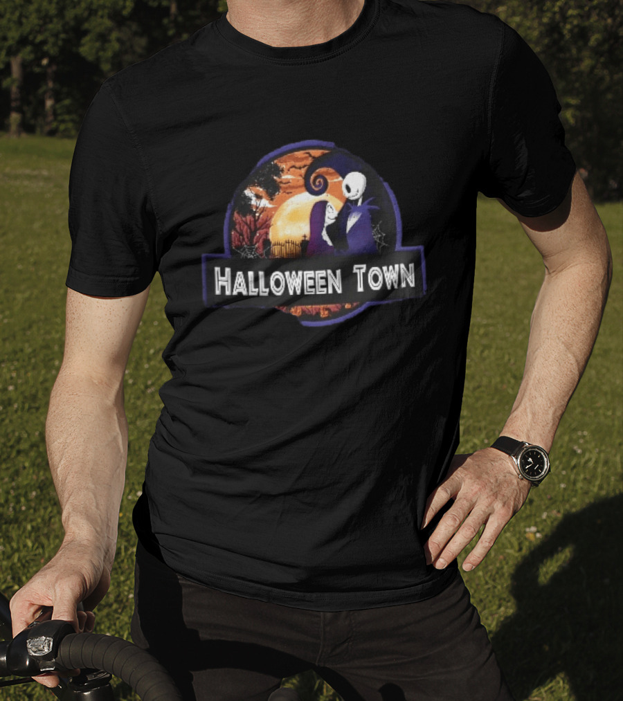 Halloween Town Jack And Sally Graveyard Scene Moonlit T-Shirt