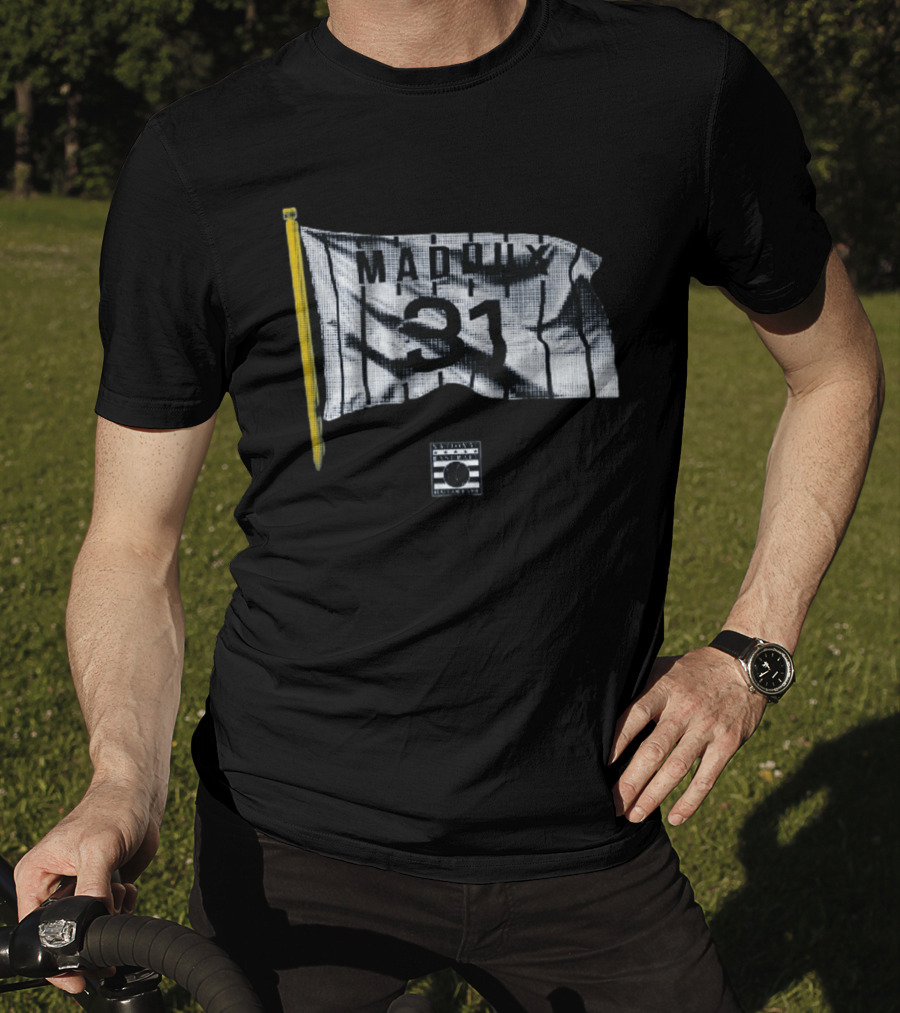 Greg Maddux 31 Striped Flag T-Shirt