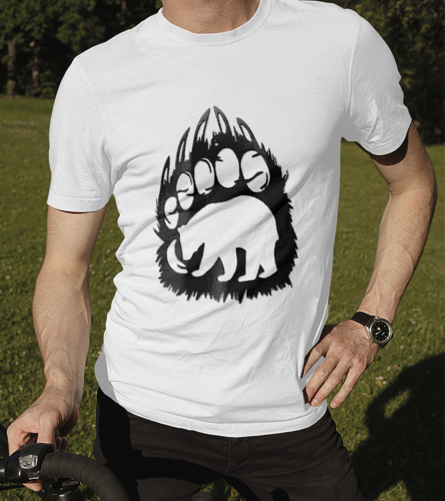 Black Sharp Clawed Grizzly Bear Paw Walking Silhouette Animal Print T-Shirt