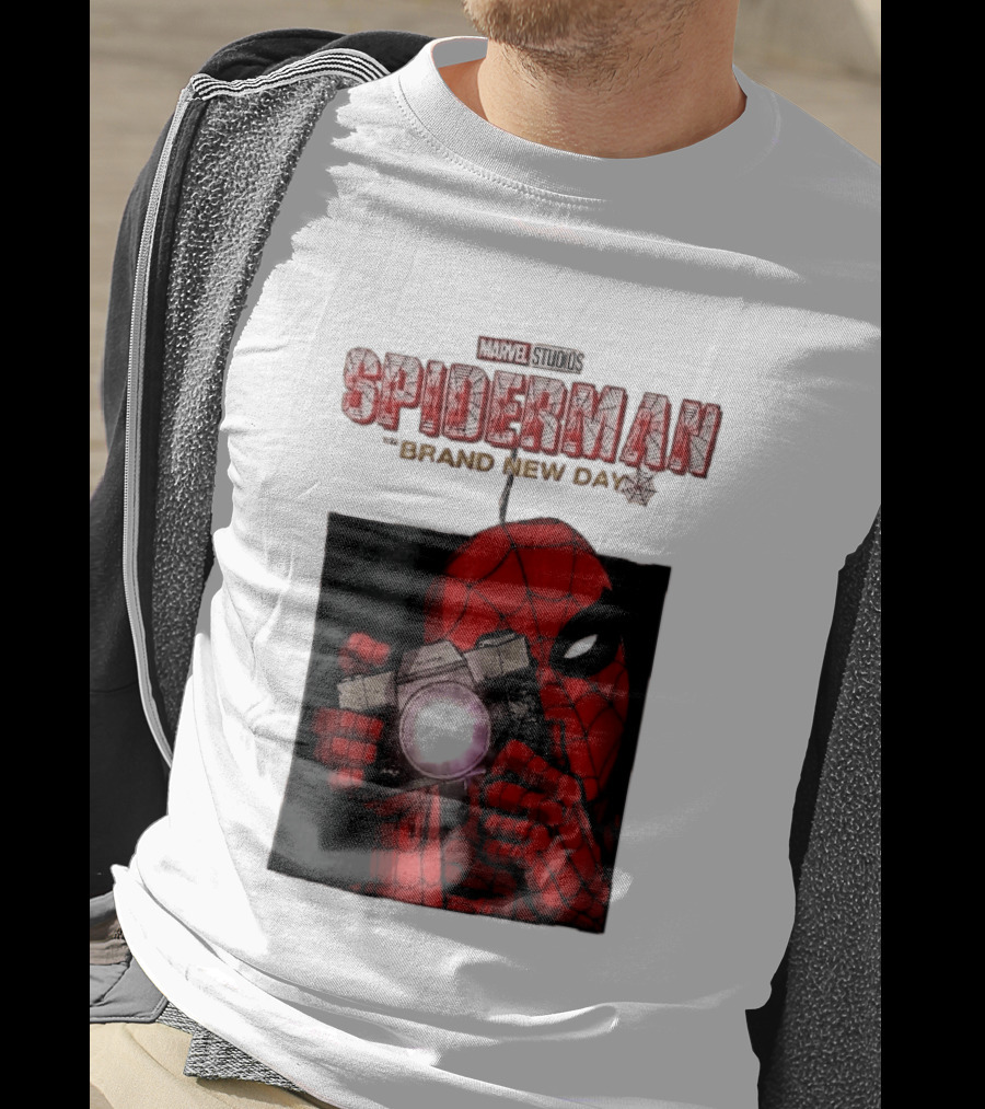 Marvel Studios Spiderman The Brand New Day Masked Hero Camera Flash T-Shirt