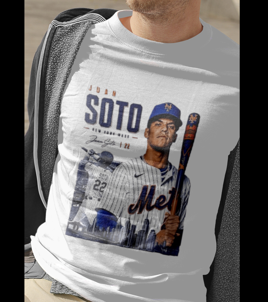 Juan Soto New York Mets MLB 22 Player Batting Skyline Collage T-Shirt