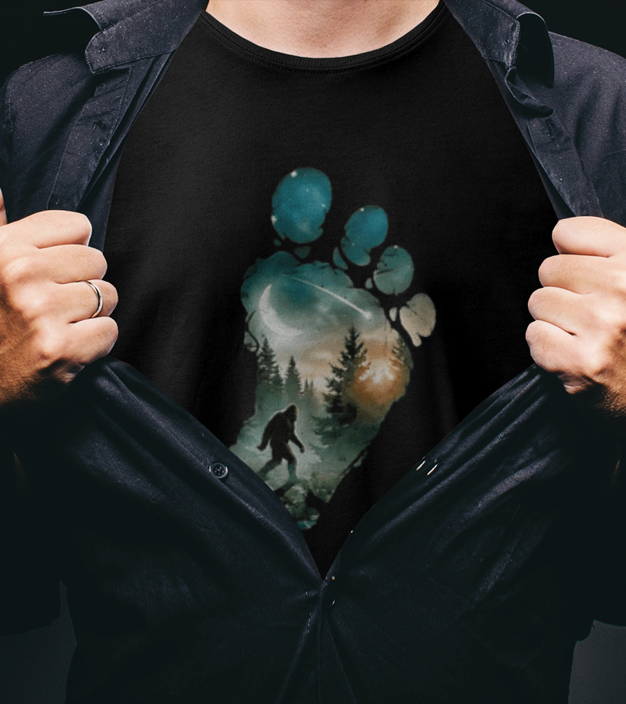 Bigfoot Footprint Moon Mountain Trees Forest Sasquatch Night Scene T-Shirt