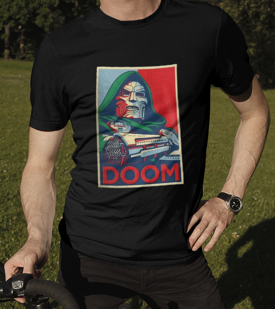 Doom Supervillain Mask Hooded Armored Gauntlets Red Blue T-Shirt