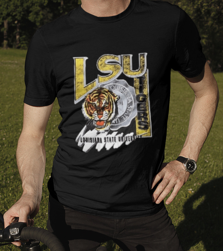 LSU Tigers Louisiana State University Tiger Head Seal Distressed T-Shirt