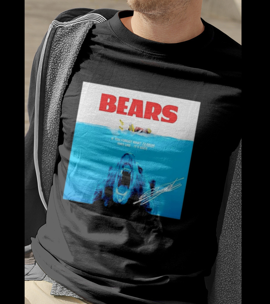 BEARS Caleb Williams Green Bay Packers Player Swimming Bear If You Forgot What Terror Was Like It's Back Chicago Bears T-Shirt