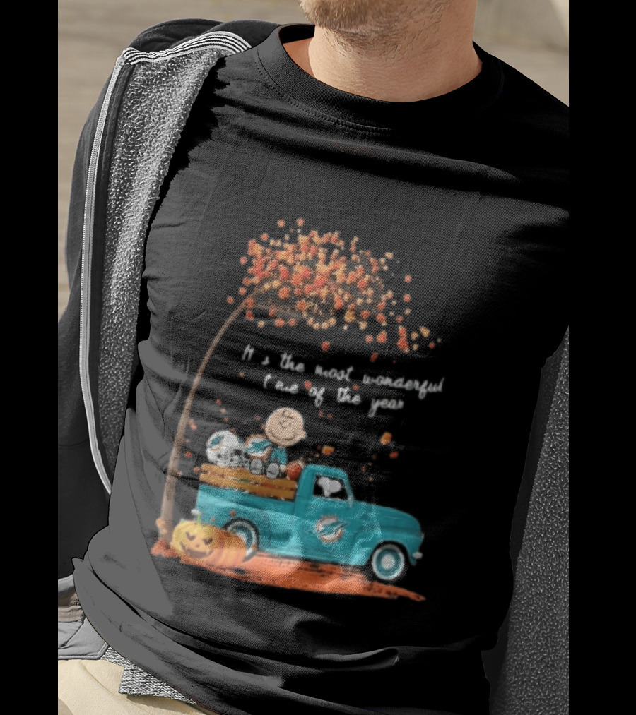 Miami Dolphins Charlie Brown Snoopy Pickup Truck Pumpkins Most Wonderful Time Of Year T-Shirt