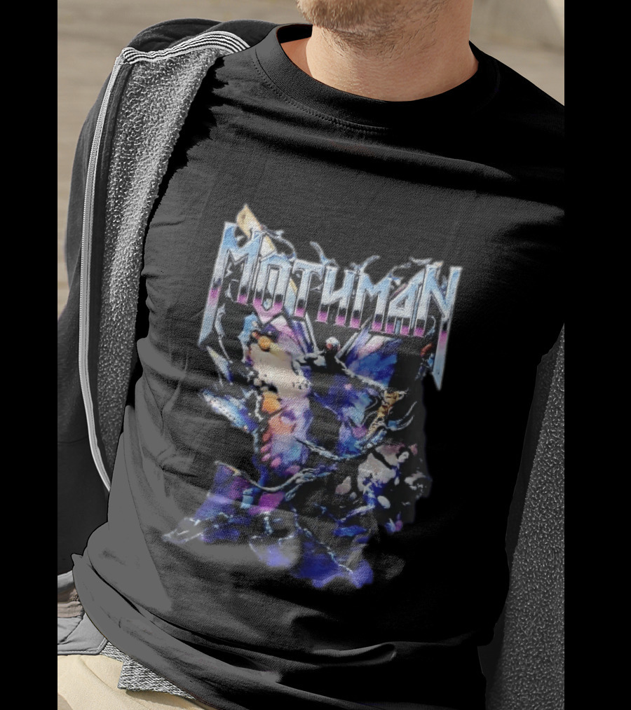 Mothman Glowing Red Eyes Giant Wings Heavy Metal UFO T-Shirt