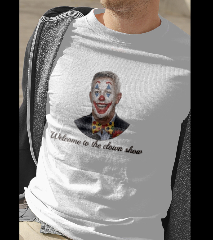 Welcome To The Clown Show Man Joker Makeup Bow Tie White T-Shirt